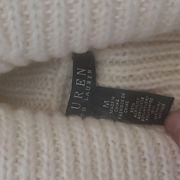 RALPH Lauren Medium Cable Knit Turtle Neck Mohair Blend Sweater - Picture 4 of 6